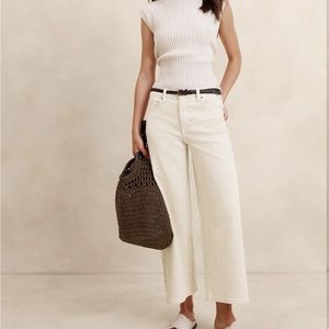 High-Rise Wide Leg Crop Ecru